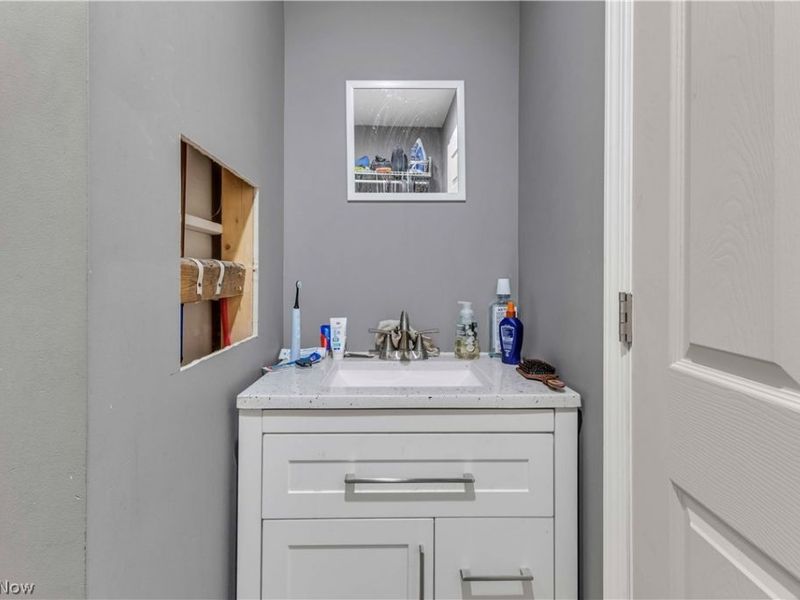 11179 Madison Road, Huntsburg, OH 44046 Photo 15