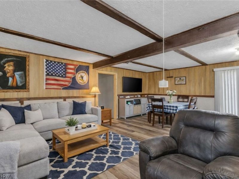 11179 Madison Road, Huntsburg, OH 44046 Photo 3