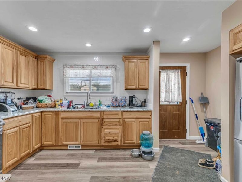 11179 Madison Road, Huntsburg, OH 44046 Photo 7