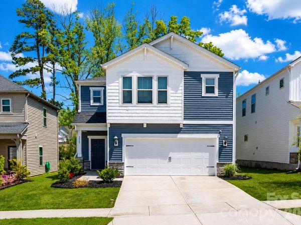 4009 Woodland View Drive, Charlotte, NC 28215