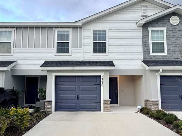 2738 IDYLL LAKES CIRCLE , PLANT CITY, FL 33566