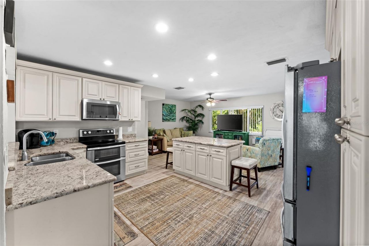 4533 20th Avenue N, Saint Petersburg, FL 33713 Photo