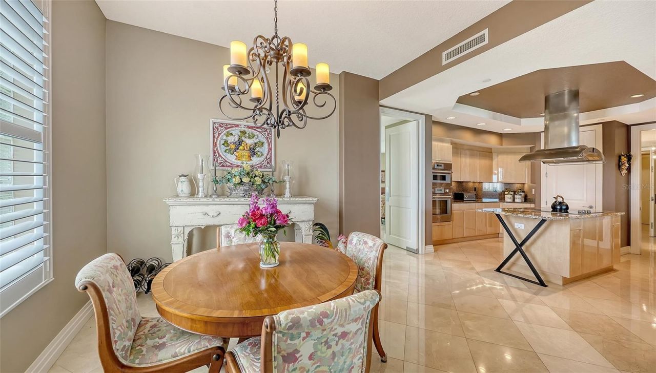 990 Boulevard Of The Arts, Unit 604, Sarasota, FL 34236 Photo