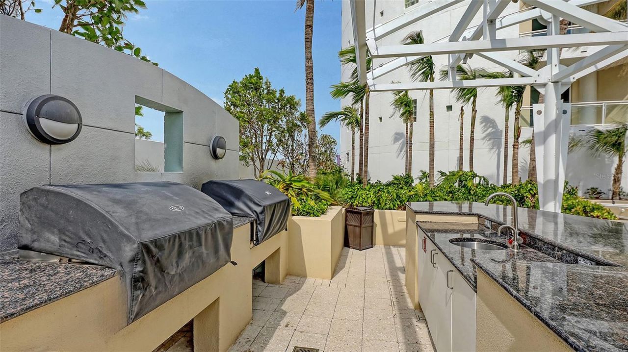 990 Boulevard Of The Arts, Unit 604, Sarasota, FL 34236 Photo