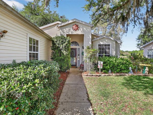 5069 EL DESTINO DRIVE , LEESBURG, FL 34748