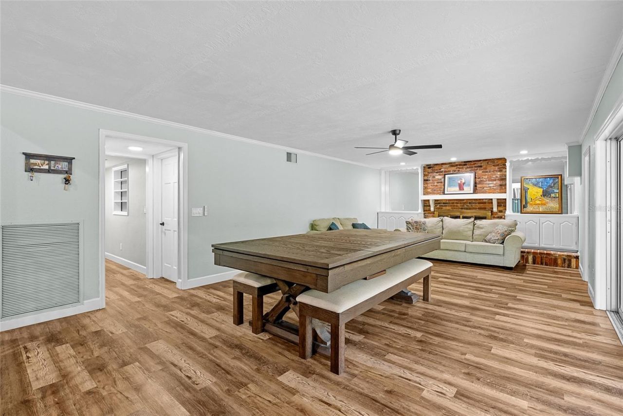 13355 Park Boulevard, Seminole, FL 33776 Photo