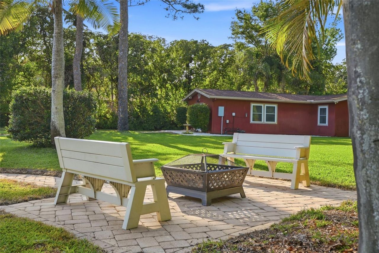 13355 Park Boulevard, Seminole, FL 33776 Photo