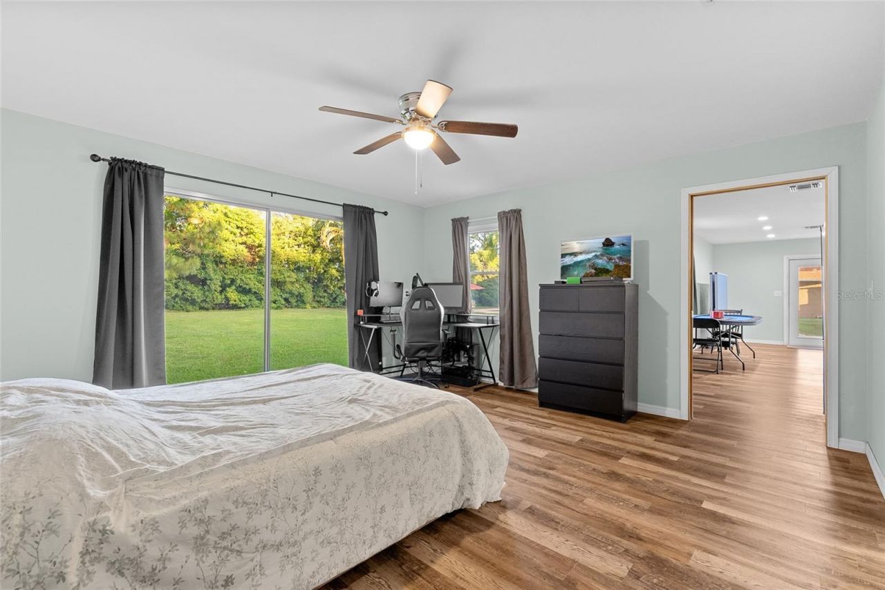 13355 Park Boulevard, Seminole, FL 33776 Photo