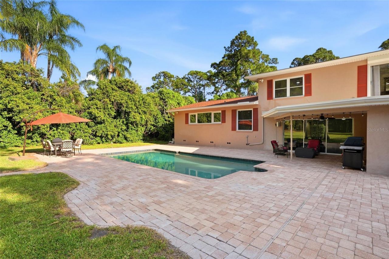 13355 Park Boulevard, Seminole, FL 33776 Photo