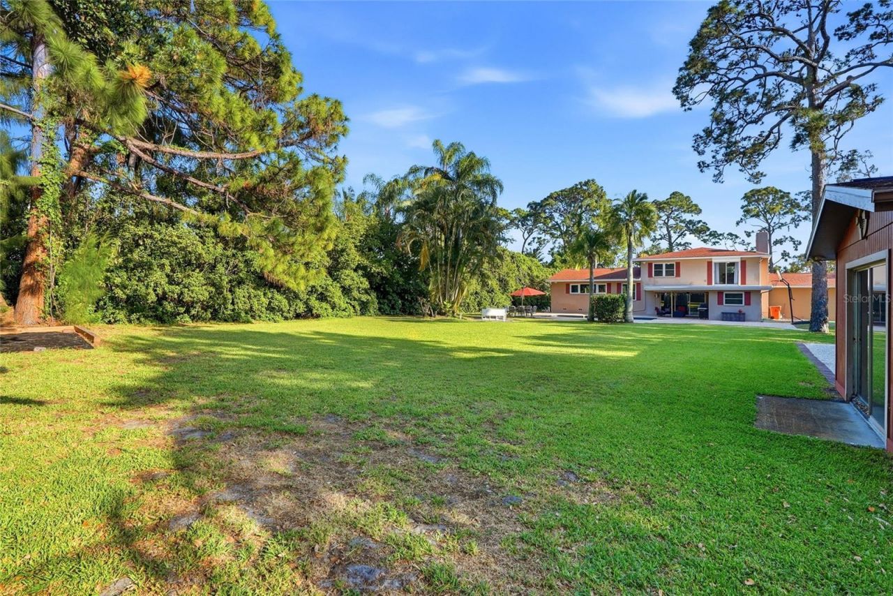 13355 Park Boulevard, Seminole, FL 33776 Photo