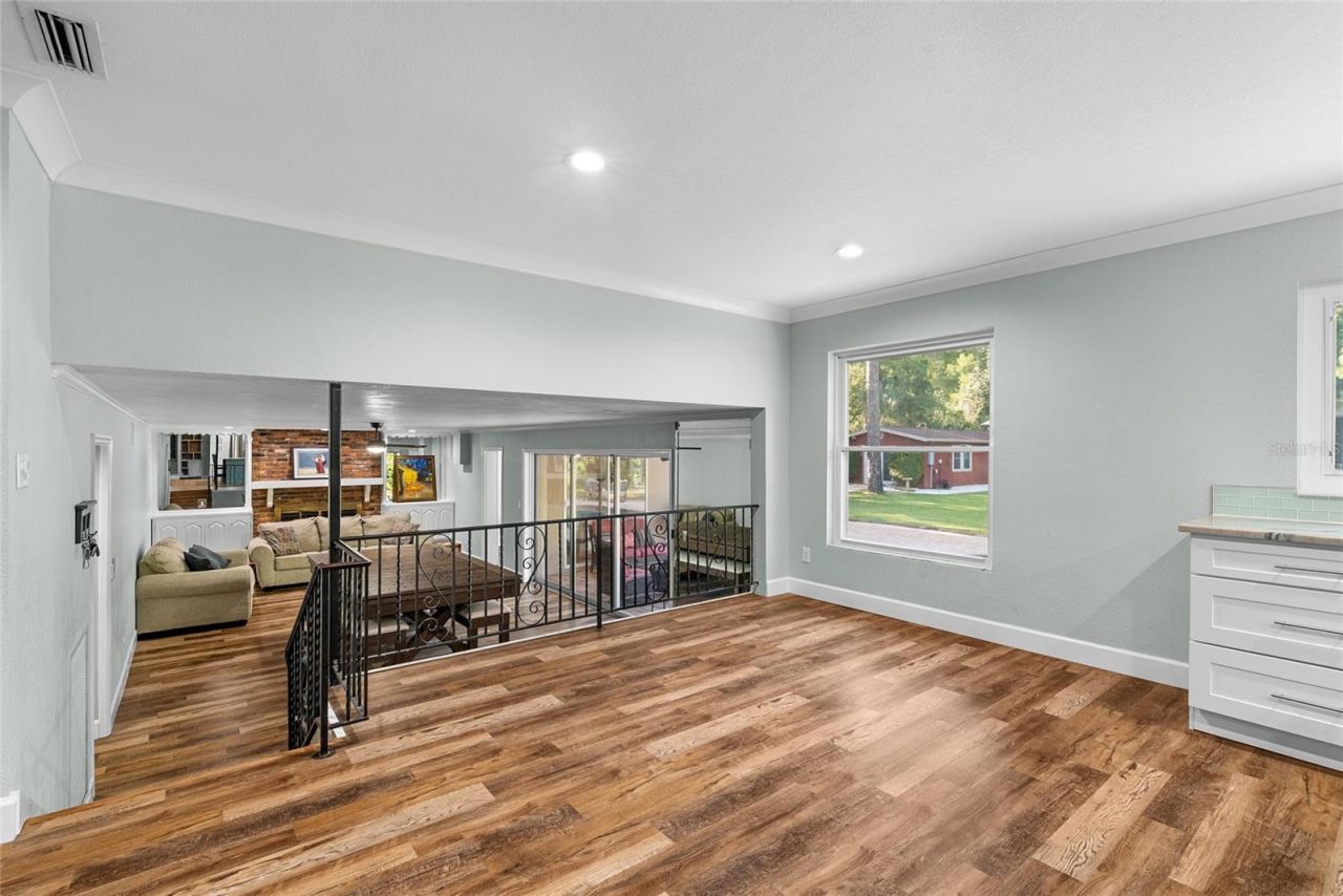 13355 Park Boulevard, Seminole, FL 33776 Photo