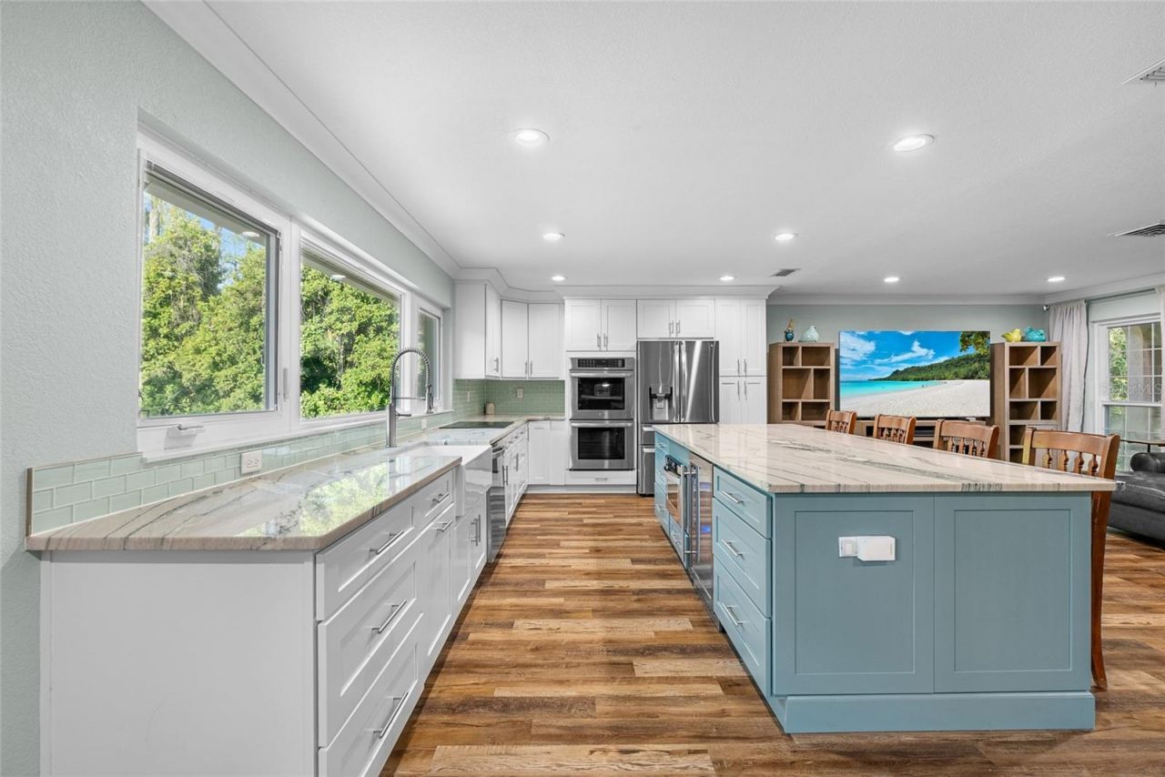 13355 Park Boulevard, Seminole, FL 33776 Photo