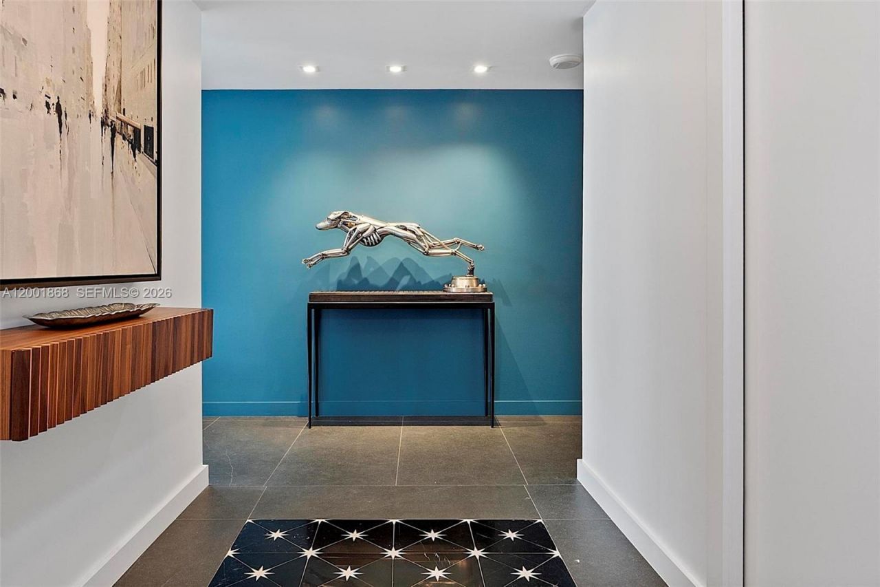 9 Island Ave, Unit 407, Miami Beach, FL 33139 Photo