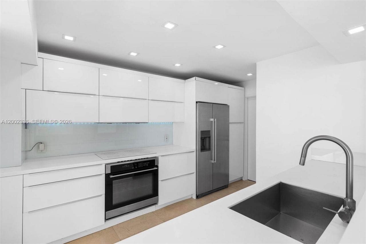 1420 Brickell Bay Dr, Unit 1001A, Miami, FL 33131 Photo