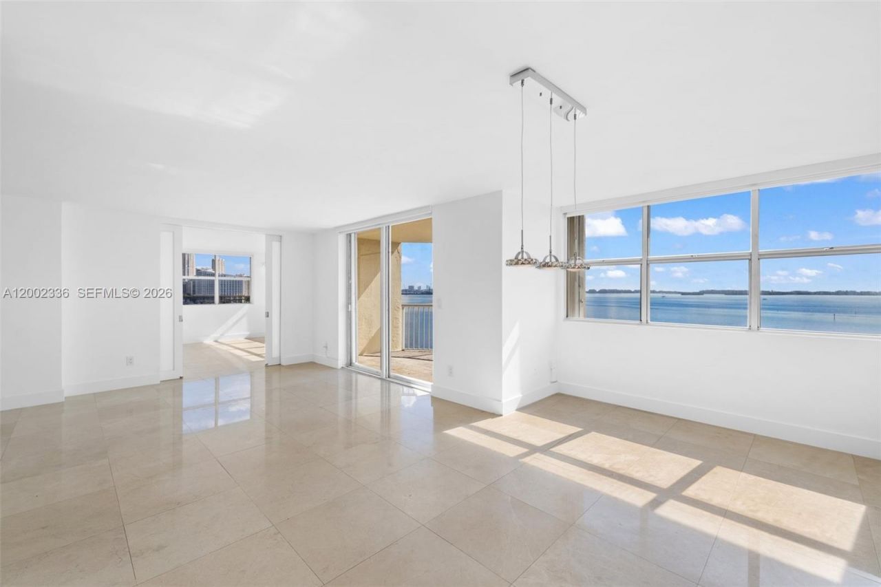 1420 Brickell Bay Dr, Unit 1001A, Miami, FL 33131 Photo