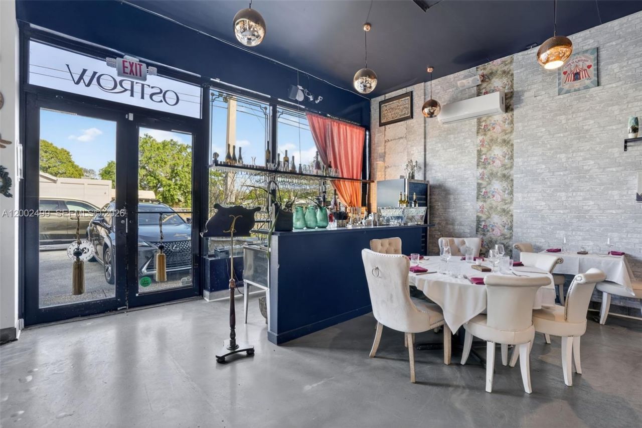 Restaurant For Sale Near Midtown/ Design District, Miami, FL 33137 Photo