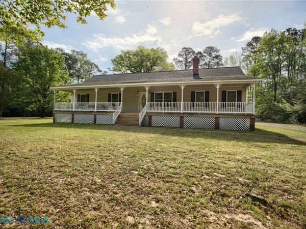 12127 Elizabeth Curtis Lane , Gloucester, VA 23061