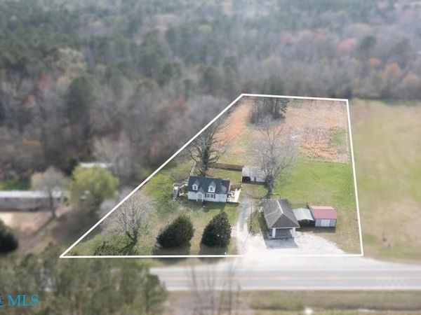 12910 John Clayton Mem Highway , North, VA 23128