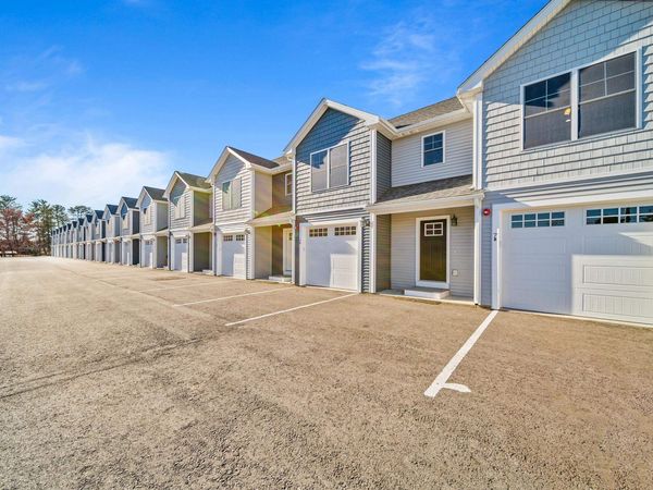 5 Dumaine Avenue, Unit A, Nashua, NH 03063