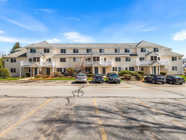 360 Littleton Rd, Unit C7, Chelmsford, MA 01824