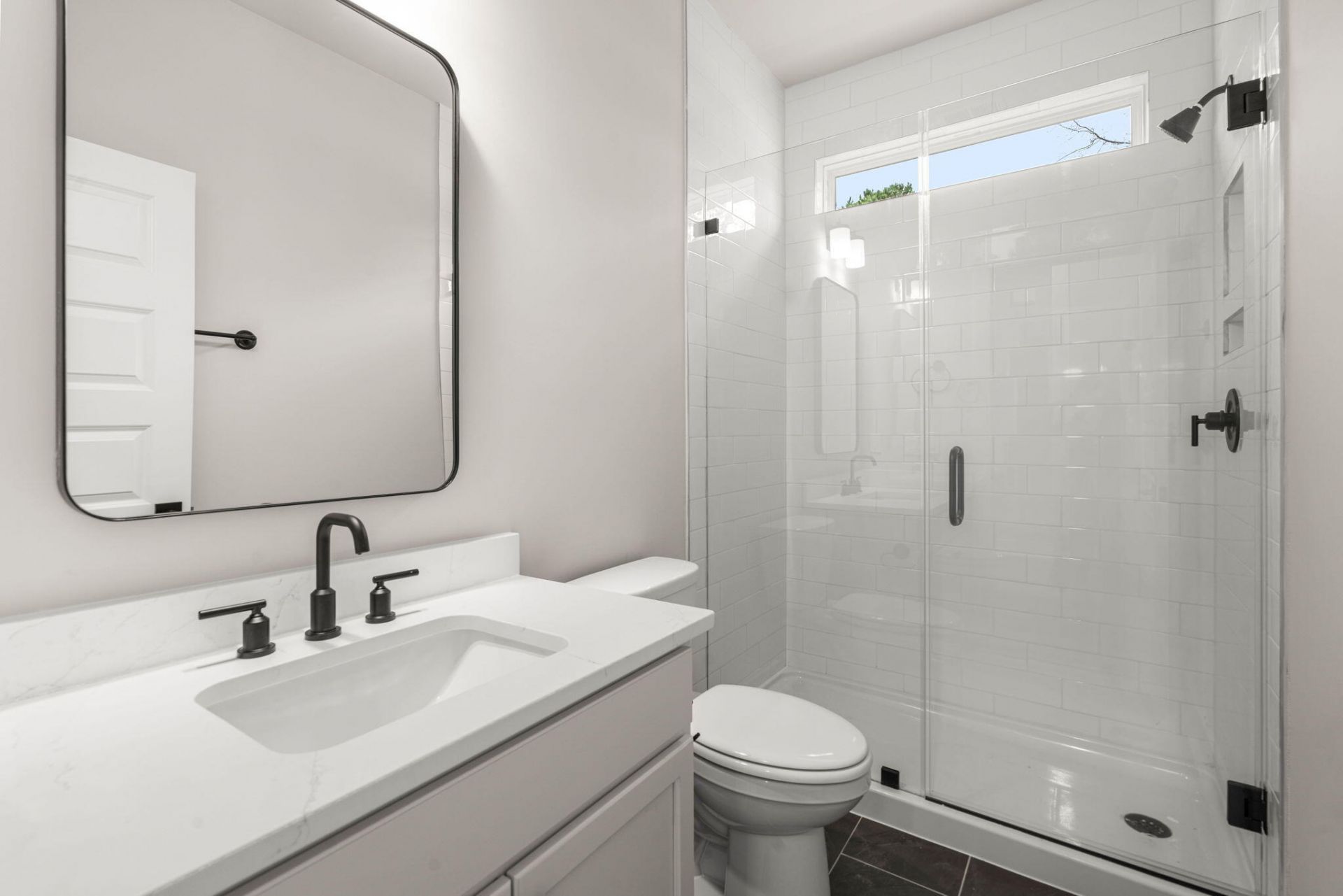 1289 Hamlin Road Photo 30