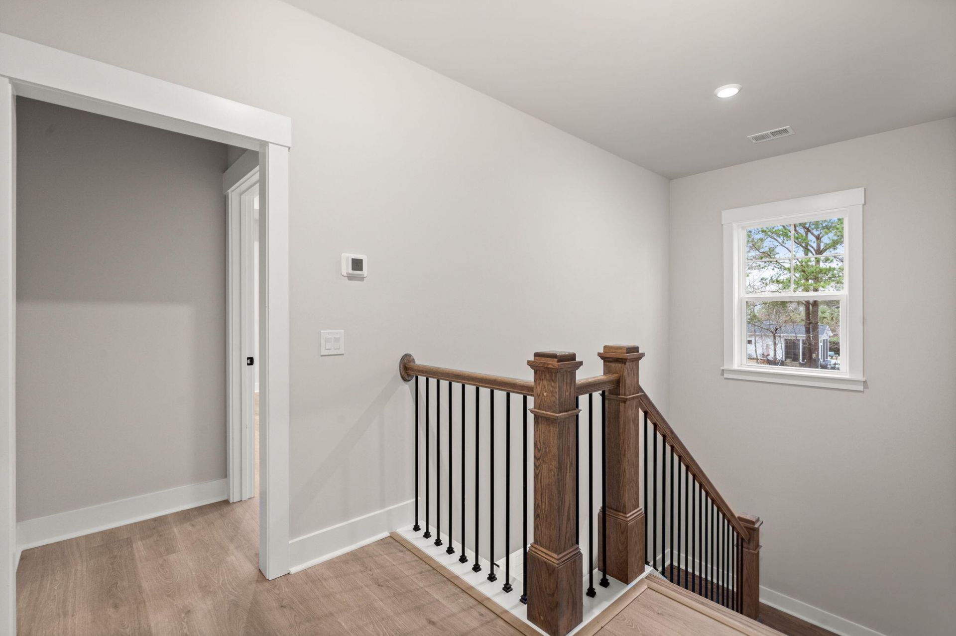 1289 Hamlin Road Photo 31