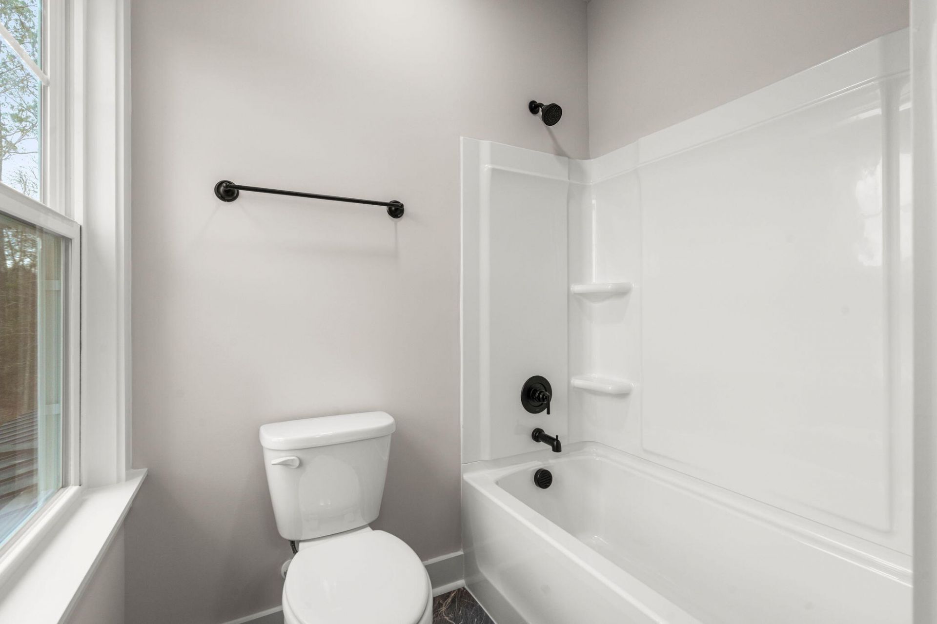 1289 Hamlin Road Photo 42