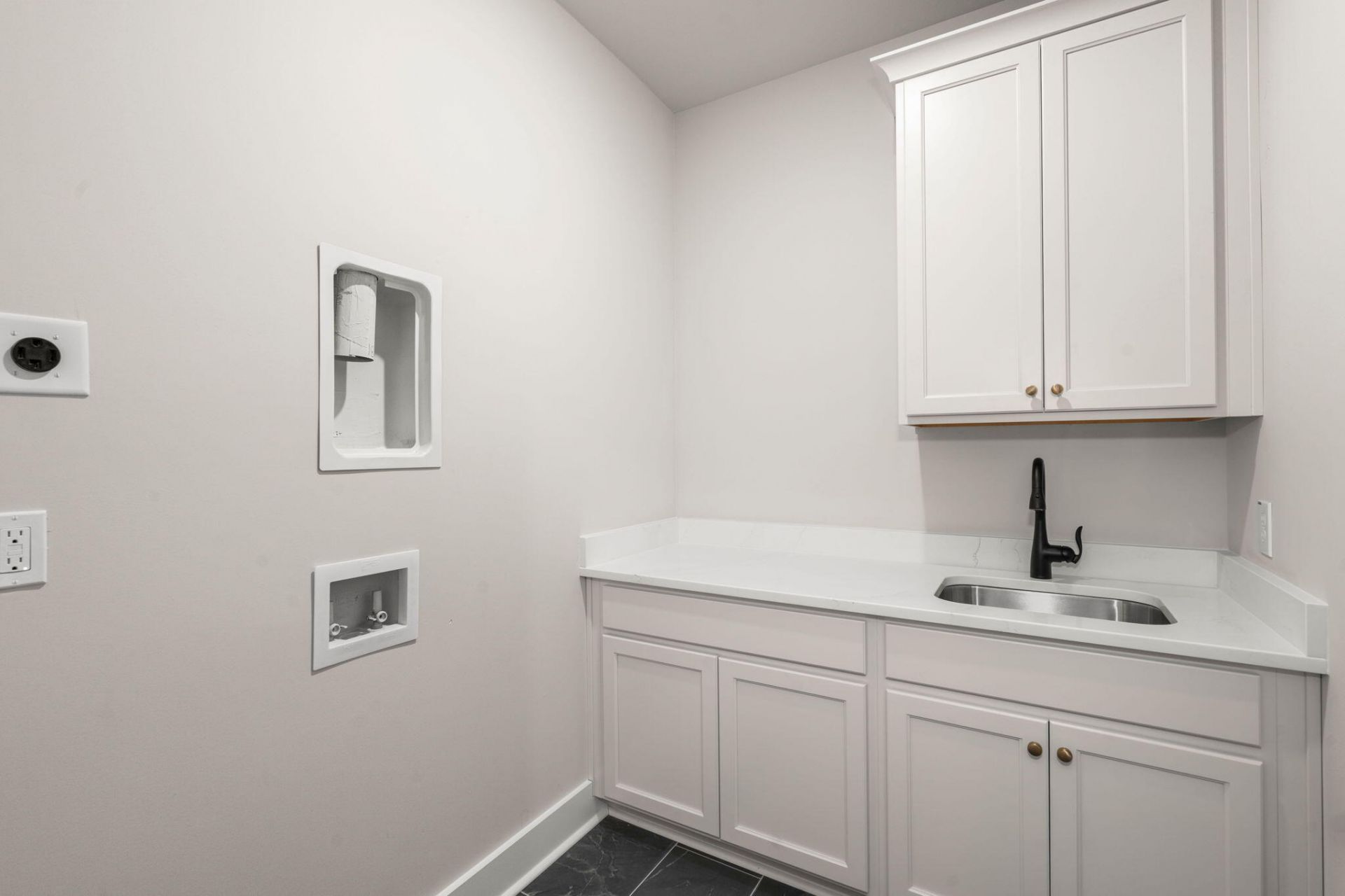 1289 Hamlin Road Photo 48