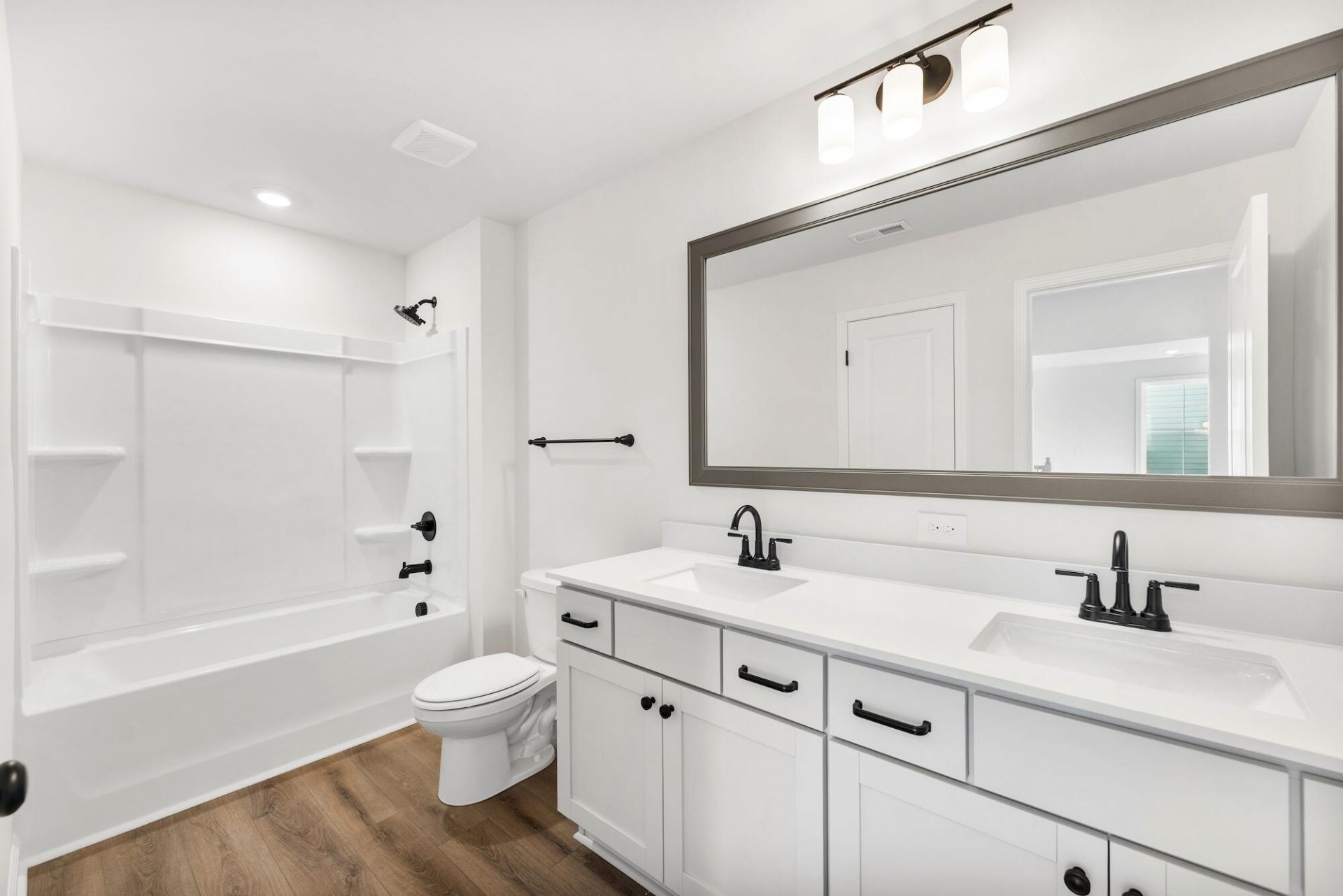 89 Crosswick Street Photo 26