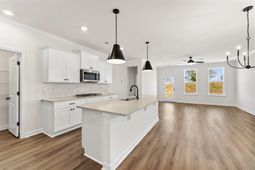 89 Crosswick Street photo 4