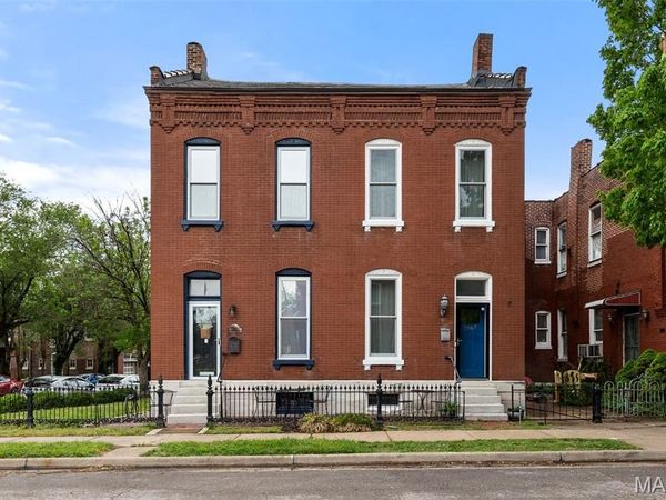 2869 Missouri Avenue , St Louis, MO 63118