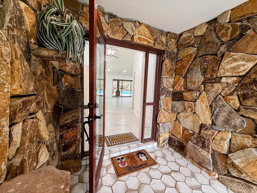 465 SE Naranja Avenue, Port Saint Lucie, FL 34983 Photo