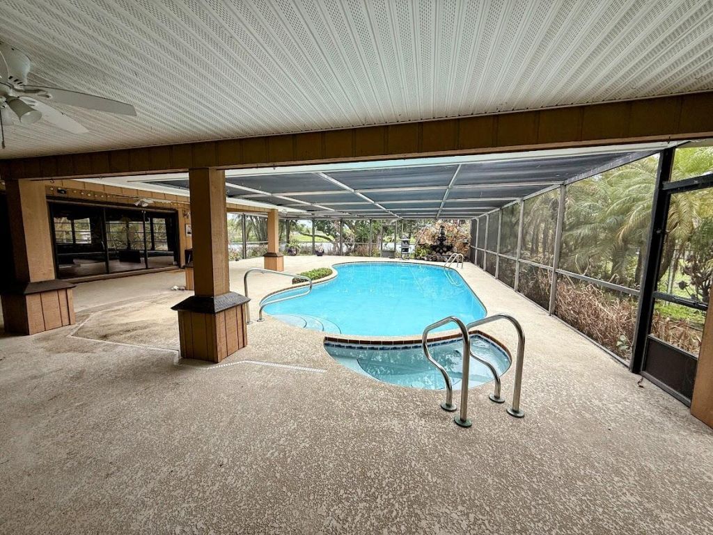 465 SE Naranja Avenue, Port Saint Lucie, FL 34983 Photo