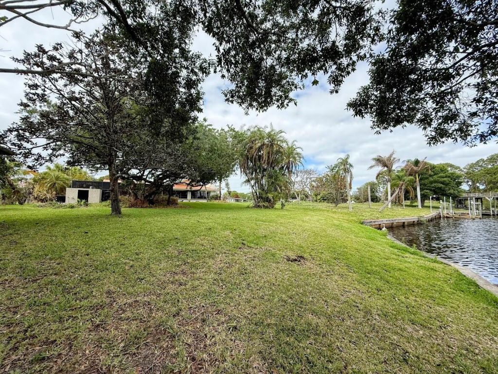 465 SE Naranja Avenue, Port Saint Lucie, FL 34983 Photo