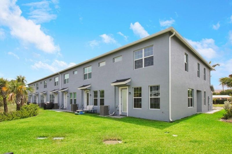 1875 SE Ocean Cove Way, Stuart, FL 34996 Photo