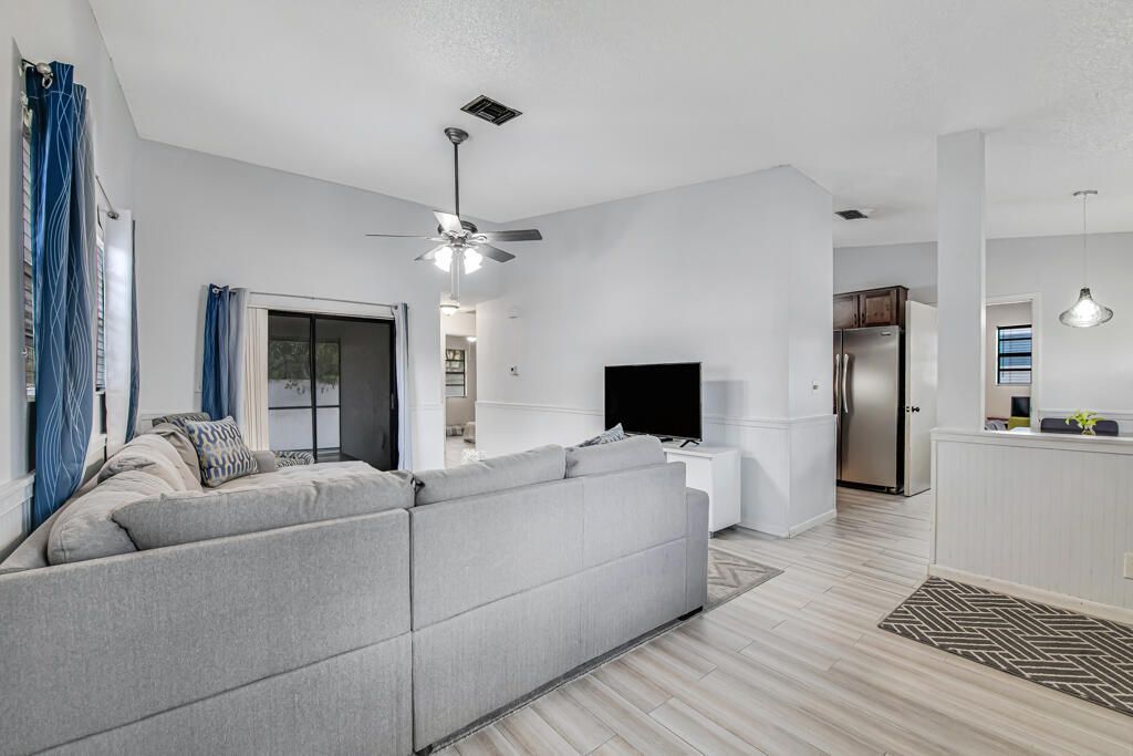 23428 Country Club Drive E, Boca Raton, FL 33428 Photo