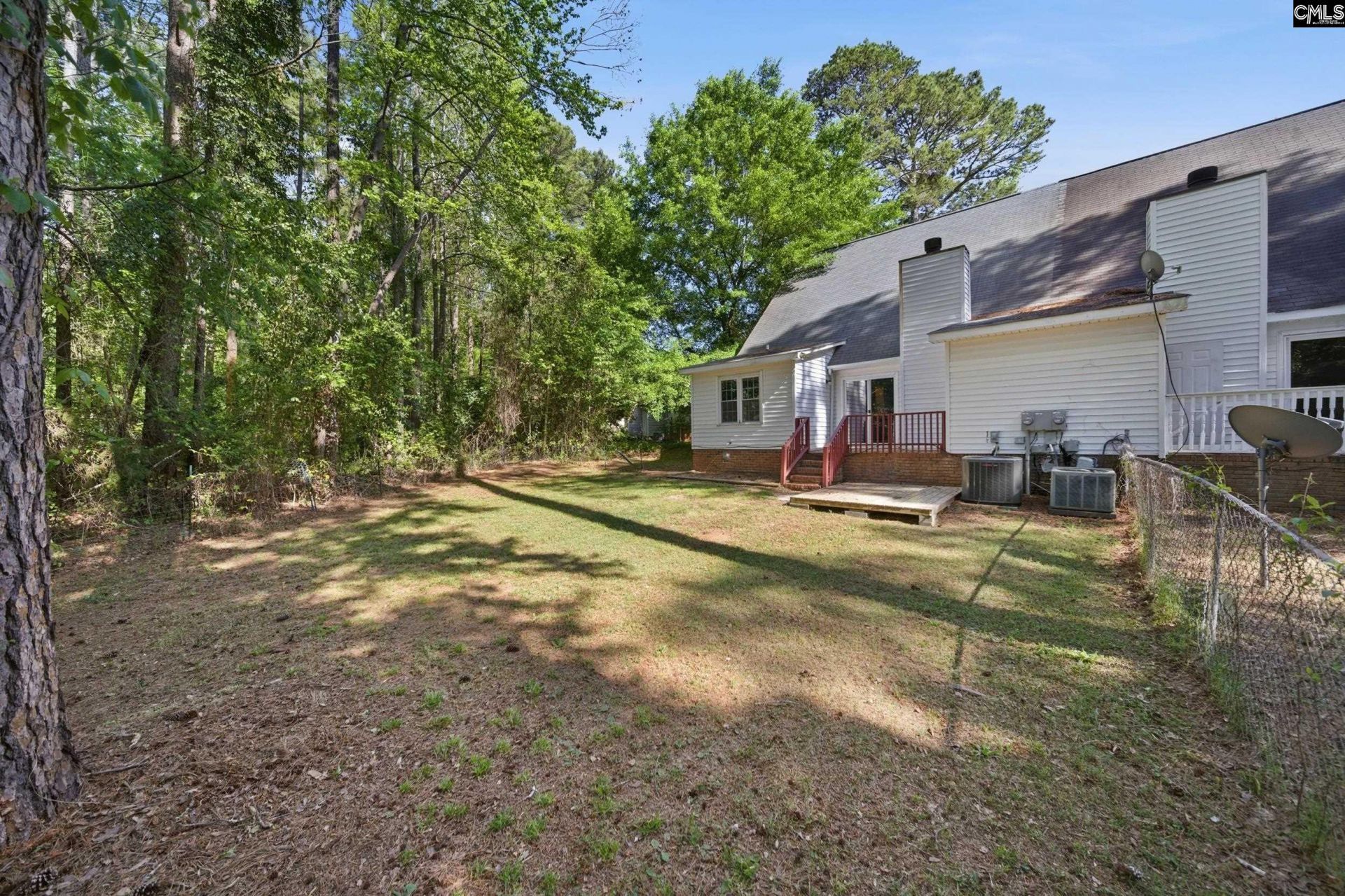 164 Thames Valley Court Photo 23