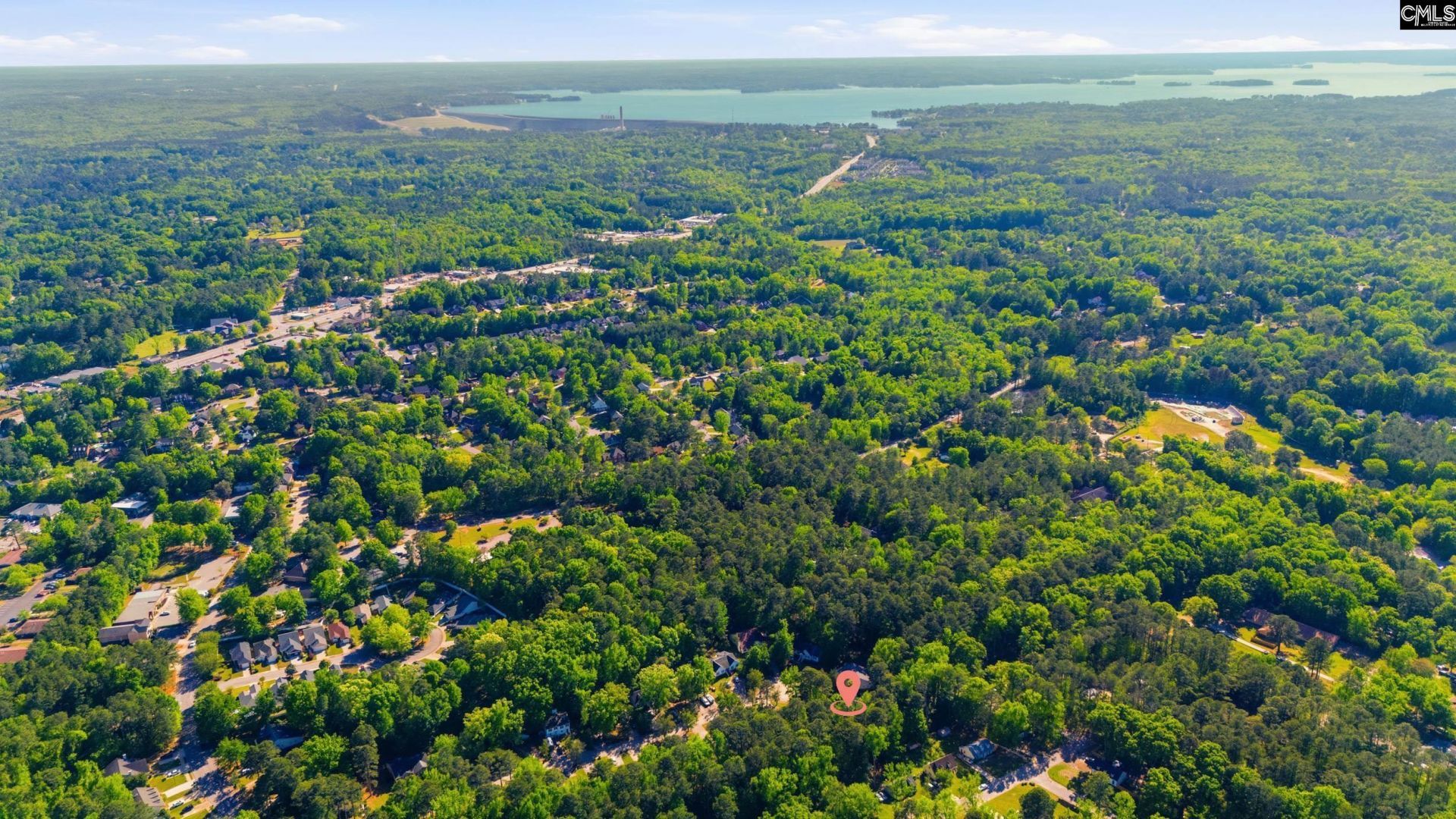 164 Thames Valley Court Photo 32