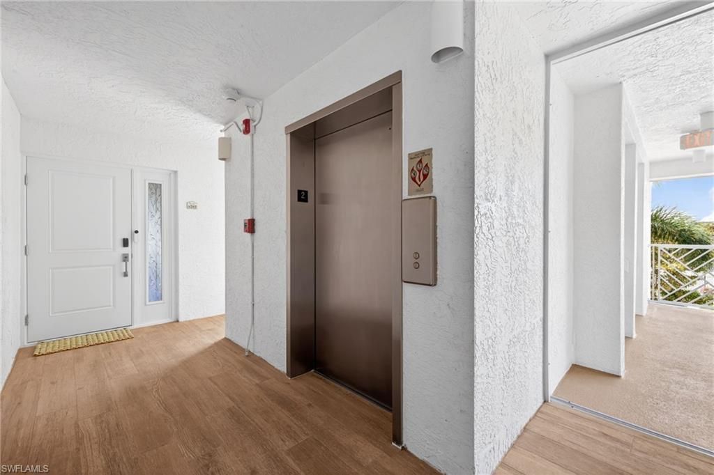 635 E Gulf Dr, Unit A202, Sanibel, FL 33957 Photo