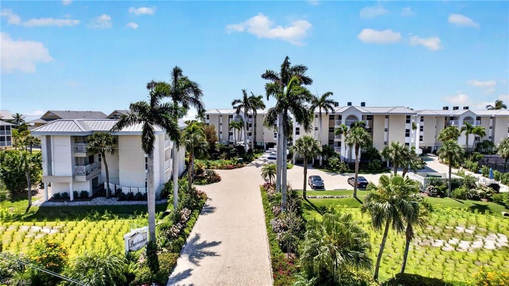 635 E Gulf Dr, Unit A202, Sanibel, FL 33957 Photo