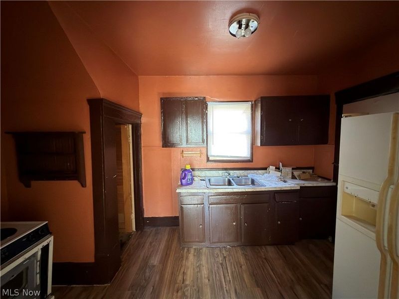 191 Chittenden Street, Akron, OH 44306 Photo 2