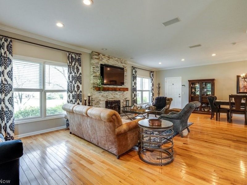 6325 Brecksville Road , Independence, OH 44131 Photo 8