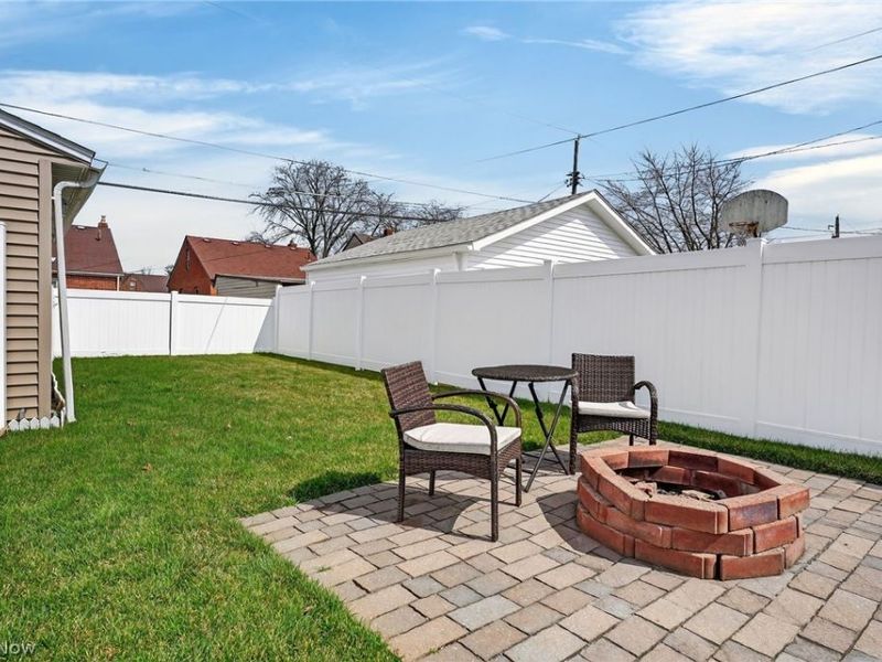 8318 Lanyard Drive, Parma, OH 44129 Photo 30