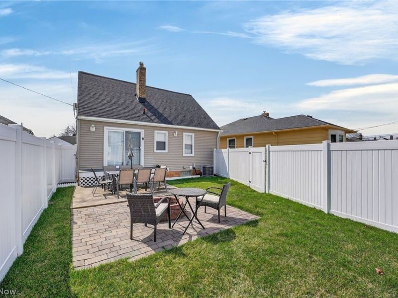 8318 Lanyard Drive, Parma, OH 44129 Photo 32