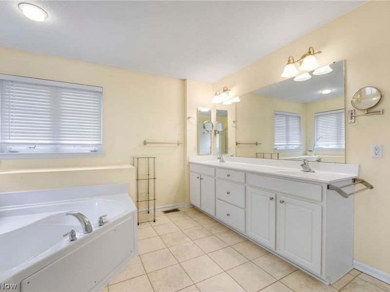 9308 Ashcroft Lane, Twinsburg, OH 44087 Photo 27