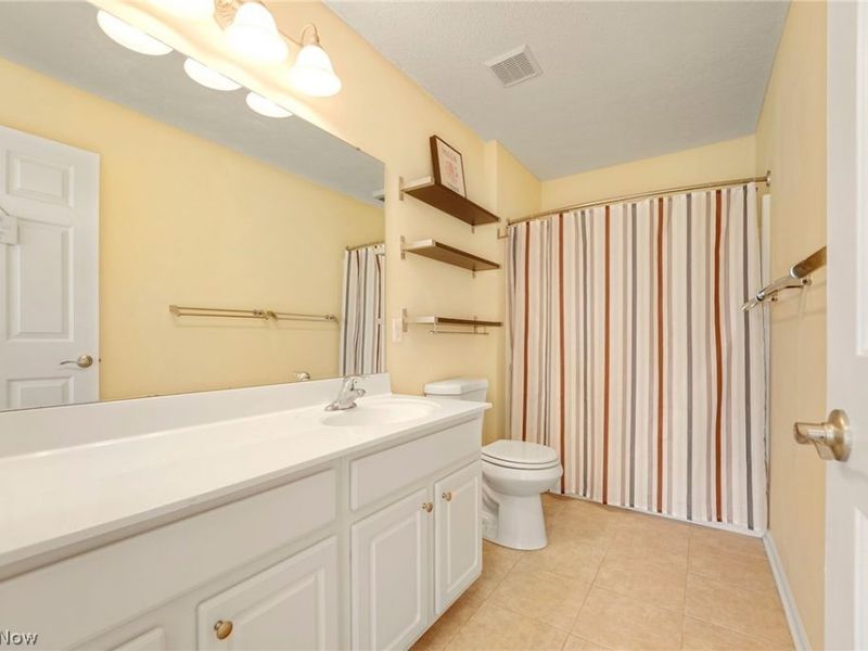 9308 Ashcroft Lane, Twinsburg, OH 44087 Photo 32