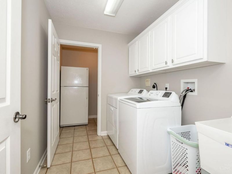 1416 Cotswold Lane, Hamilton, OH 45013 Photo 33