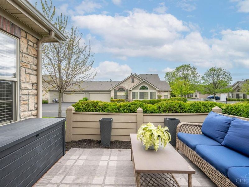 1416 Cotswold Lane, Hamilton, OH 45013 Photo 4