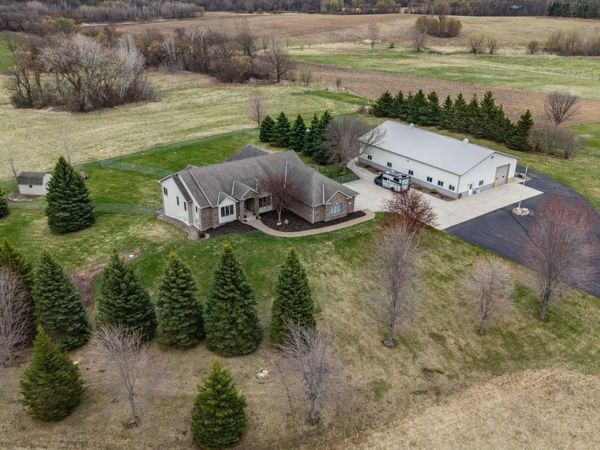 25900 Highview Avenue , Farmington, MN 55024