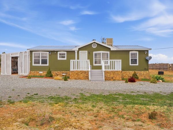 4 Charlotte Court, Edgewood, NM 87015